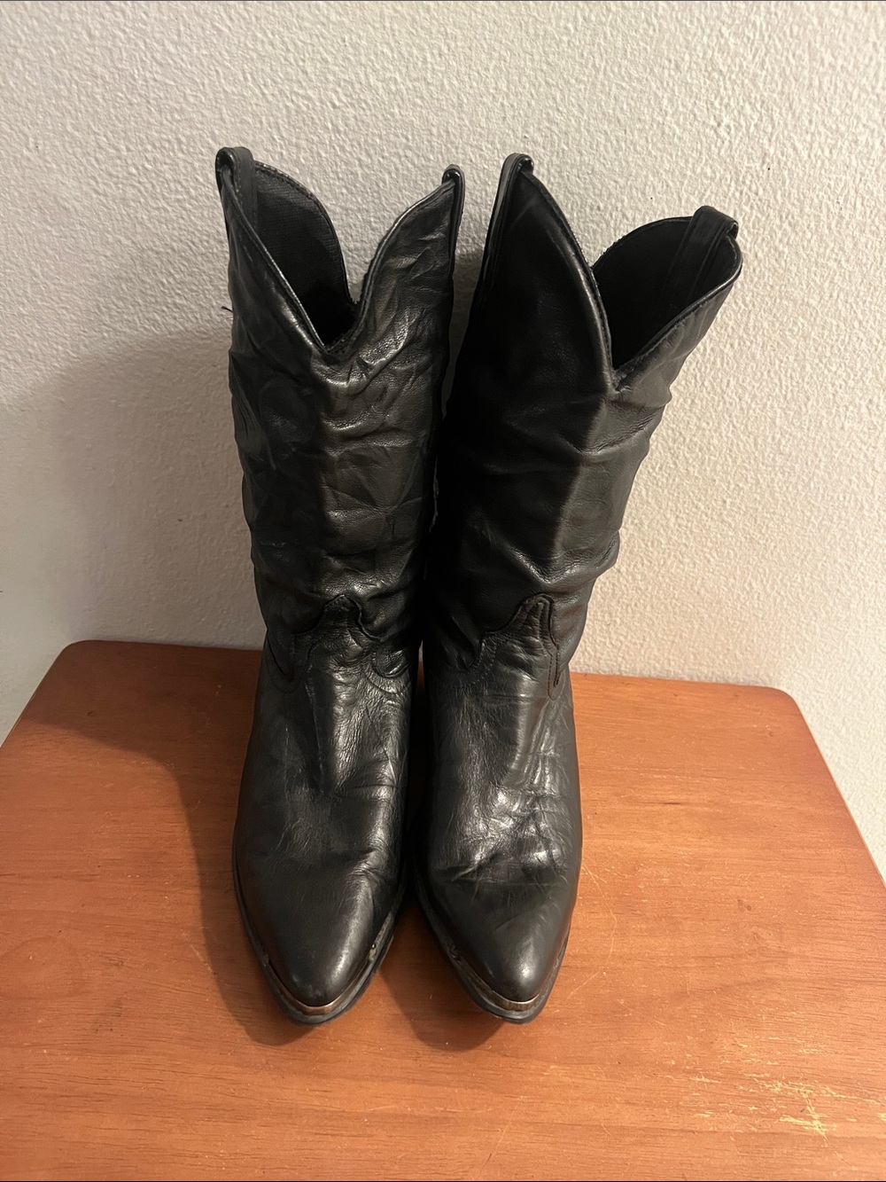 Classic Black Leather Women's Cowboy Boots